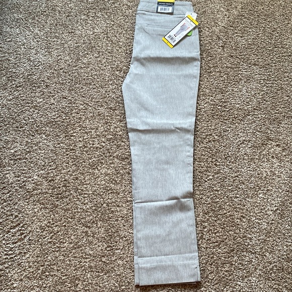 HILARY RADLEY GRAY MID RISE BUILT-IN TUMMY CONTROL PANEL SLIM LEG PANT 🌟NWT🌟 - Picture 6 of 16